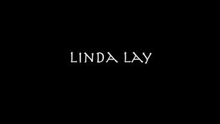 Linda imádja a farkat verni