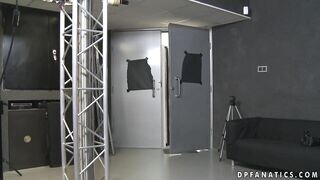 Lucy Belle a castingon kettő kukacot kap
