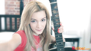 Sonya Sweet ánusza megbaszva