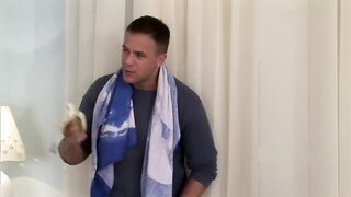 Orosz tini csaj és a két kukac