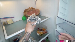 Sheena Ryder a fiatal szenvedélyes milf