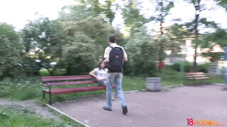 Legelső randin szexelnek a tinik