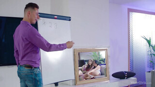 WOWGIRLS - Elle Rose és Leanne Lace a magántanárral kúrnak