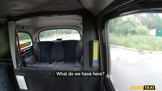 Fake Taxi - Tinédzser lány jól cumizza a taxist