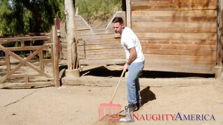 My Friends Hot Moms - Brett Rossi és a tanyasi fószer