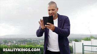 Reality Kings - Cherry Kiss segge keményen megrakva