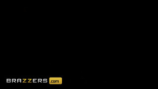 Brazzers - Cherie Deville tinédzser pasassal kufircol