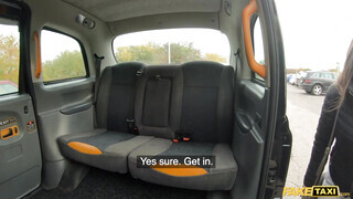 Fake Taxi - Zsenge szuka és a gigászi taxis cerka