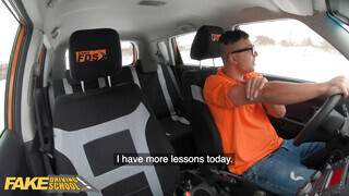 Fake Driving School - Kurva csöcsös lányok kufirconlak