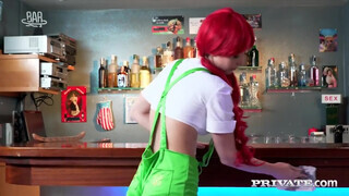 Private.com - Molly O'Quinn kettő farkat kap