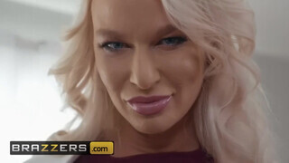 Brazzers - London River óriási ánusza megdolgozva