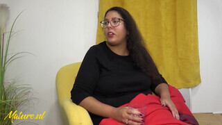 Nagydarab asszony új farokra vágyik - Mature.nl
