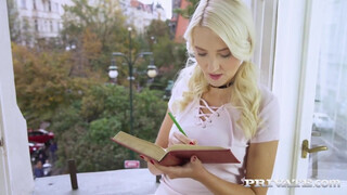 Private com - Helena Moeller análba is imádja