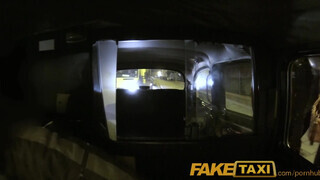 FakeTaxi - Karlie Simon a csöcsös szöszi