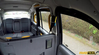 Fake Taxi - Ava Austen popsiba kurelva