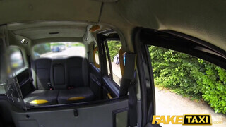 Fake Taxi - Brooke Jameson popóba reszelve