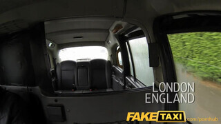 FakeTaxi - gigászi didkós világos szőke buxa