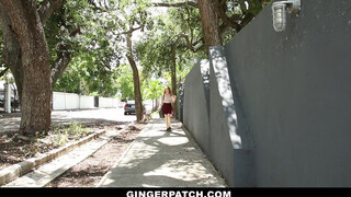 GingerPatch - szépséges pici vörös szuka és a szomszédja
