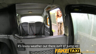 FakeTaxi - igazi aranyásó szuka