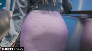 TUSHY RAW - Pristine Edge a szexy tinédzser milf