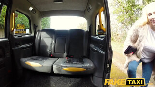 Fake Taxi - Gigászi cickós világos szőke megrakva