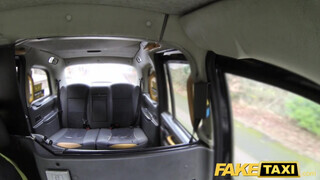 Fake Taxi - Julia de Lucia a bombázó argentin diáklány