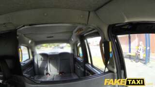 Fake Taxi - Cuki világos szőke maca megbaszva