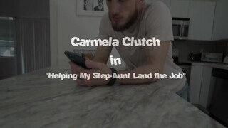 Carmela Clutch a gigászi picsájú nevelő anya