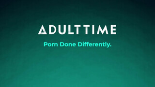 ADULT TIME - Jemma Valentine a szívdöglesztő világos szőke milf