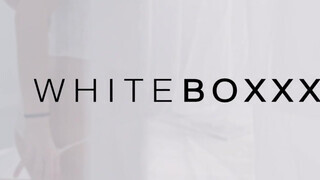 WhiteBoxxx - Alyssia Kent hatlmas mellű román cafka