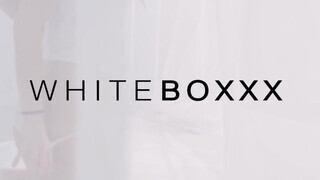 WhiteBoxxx - szexy világos szőke pipi reggel akar szeretkezni