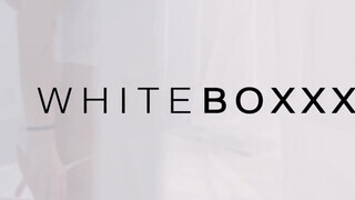 WhiteBoxxx - A szeretője előtt csinálja a szuka
