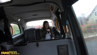 Fake Taxi - Little Eliss a méretes keblű zsenge