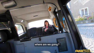 Fake Taxi - Kitetovált olasz maca megbaszva