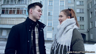 Casual Fiatal Porno - Iris Kiss Kiss a cuki kicsike orosz tinédzser