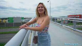 Public Agent - Irina Cage a hatalmas cickós cuki csaj