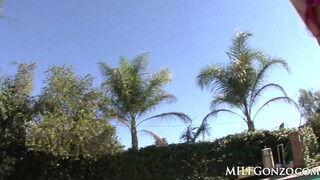 MILFGonzo - Kayla West csoki manussal szexel