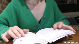 NickRockXxX - Maya a csinos 18 éves gádzsi