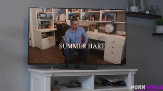 Summer Hart punciba és segglyukba kurelva