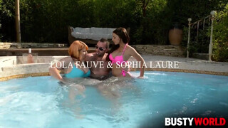 Lola Fauve és Sophia Laure édeshármasban közösülnek