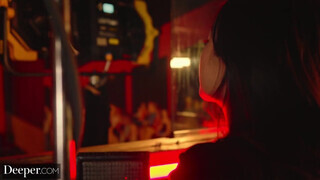 Deeper - Lulu és Kimmy csoki pasassal kefélnek
