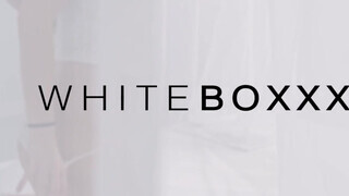WhiteBoxxx - Tina Blade a pici keblű horvát lány