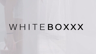WhiteBoxxx - Ginebra Bellucci hátsó lyukba kefélve