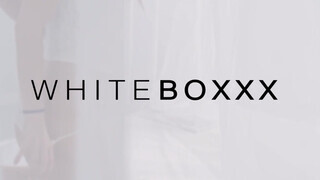 WhiteBoxxx - Bunny Love a vékony magyar kreol nőci