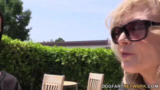 Nina Hartley és Raven Bay meg a néger krapek