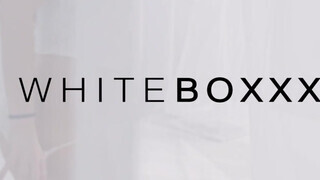 WhiteBoxxx - Vinna Reed a fullos cseh szuka