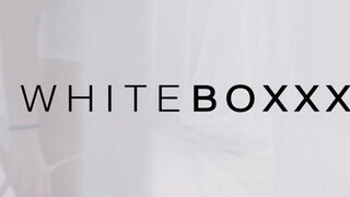 WhiteBoxxx - Leanne Lace a csábító cseh zsenge maca