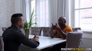 Kristy Black a hapekja előtt meghágva